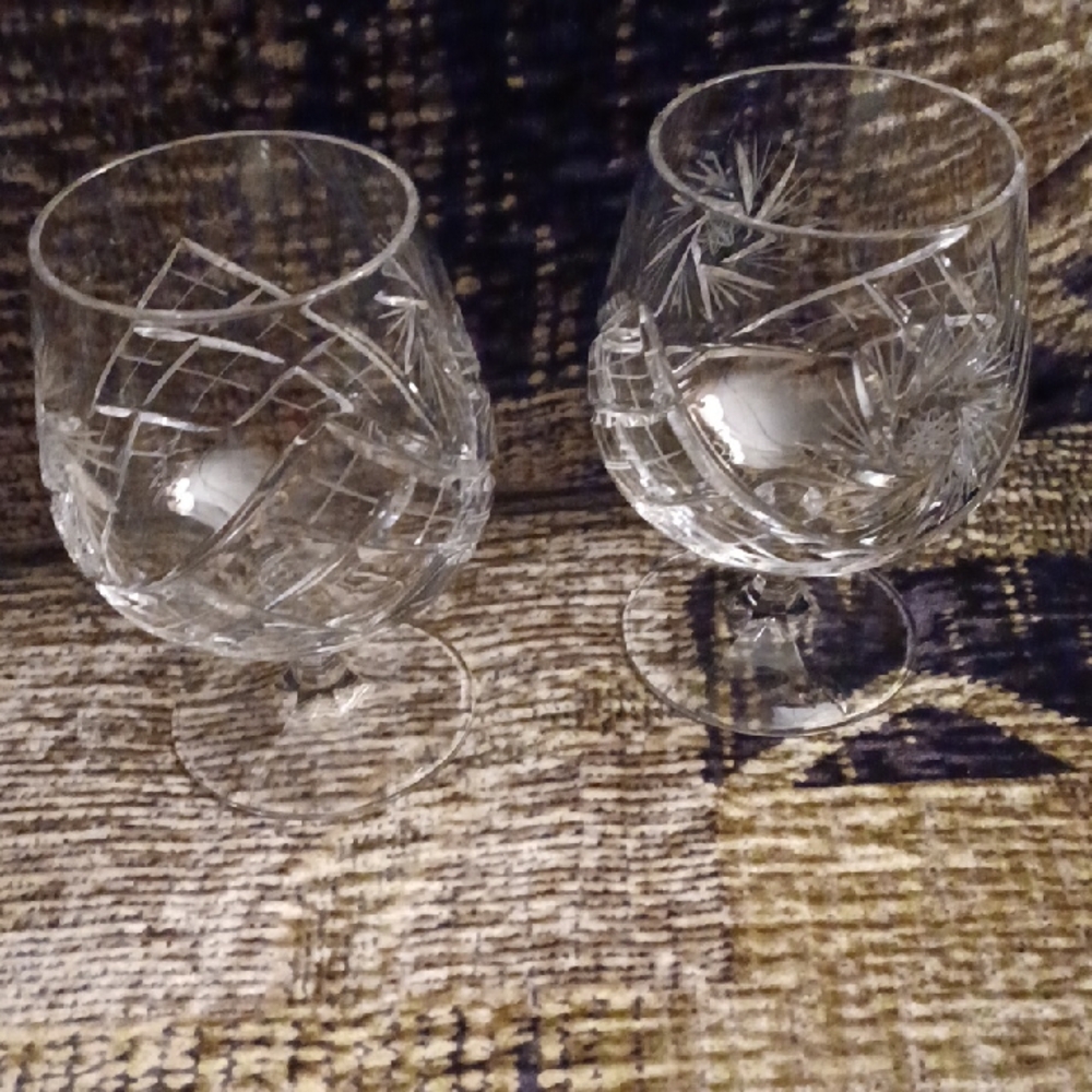 4/$80 Pinwheel Crystal Brandy Snifters Glassware - Set of 2